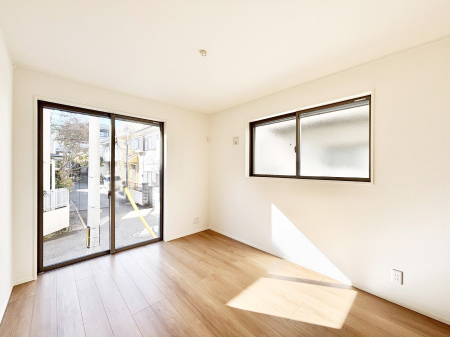 ���̑����� �S����2�ʍ̌����N���[�[�b�g�t���ł�