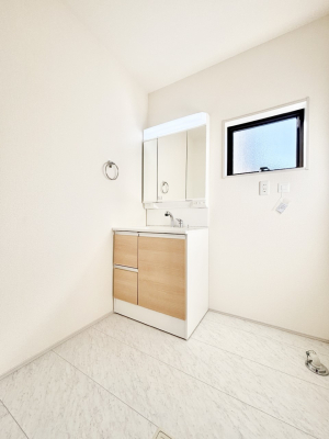 ���̑� �L�X�Ƃ�Ƃ�̂��郉���h���[�X�y�[�X  �@