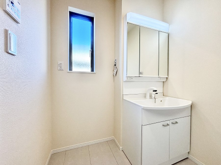 ���̑� �L�X�Ƃ�Ƃ�̂��郉���h���[�X�y�[�X  �@