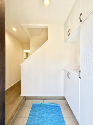 ���̑����� TV���j�^�[�t�C���^�[�t�H�����t���Ă��ăZ�L�����e�B�[���@