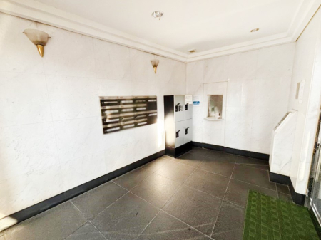 ̑ 玞̂ו̎󂯎łz{bNXt