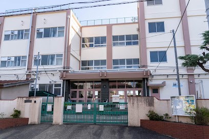 ӊ wZ 1500m 旧{؏wZ