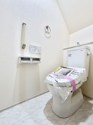 gC gC1K2KꂼɔzuĂĂƂĂ֗łB 