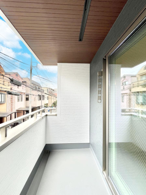 �o���R�j�[ ������̃o���R�j�[�I���Ƒ��̐��󕨂͂������A���z�c�������Ղ花���܂��I