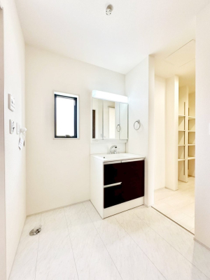 ���̑� �L�X�Ƃ�Ƃ�̂��郉���h���[�X�y�[�X