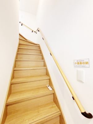 ���̑� �K�i�͎肷��t���Ȃ̂ŏ����Ȃ��q���܂₲����̕������S�ł�