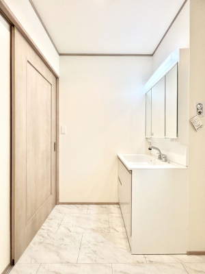 ���ʑ�E���ʏ� ���邢���ʏ��͖����̐g�x�x���y�����ł����Ⴂ�����ł��B