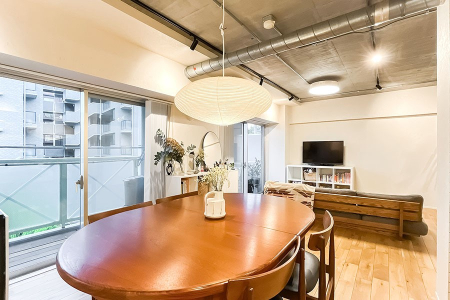 ̑ 傫ȑ炽Ղ̗zƕ郊rO  