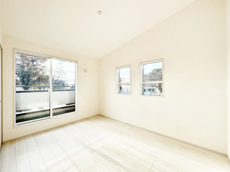 �Q�� ���邢�o���R�j�[�T�C�h�ɗm����ݒu�B�ڊo�߂̗ǂ��Q���ɁB