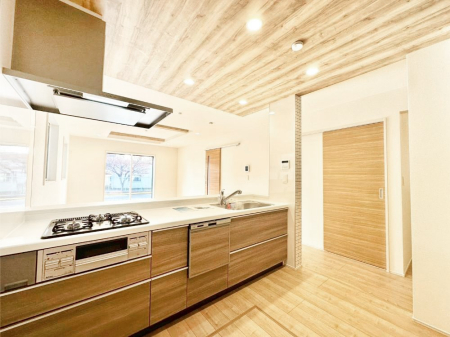 �L�b�`�� �J�E���^�[�z���Ɋy����������ׂ�B�����̂������������Ɣ��������Ȃ肻���ł��ˁB