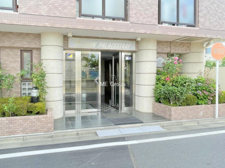 �G���g�����X -