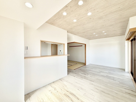 ̑ ƑRƏW܂ẽXy[XɂȂ肻    