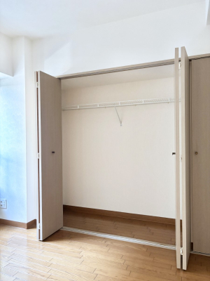 ���[ �����Ղ�̎��[�X�y�[�X�ł��ł��Z��Ԃ��X�b�L���ۂĂ���