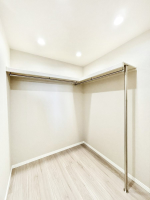 ���̑� �L�b�`�����̔[�˂̓p���g���[�Ƃ��Ă����p�ł��܂��B