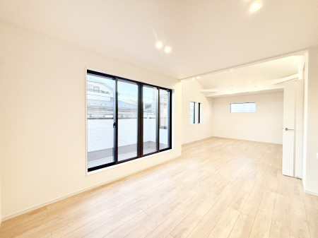 ���r���O �傫�ȑ����炽���Ղ�̗z���ƕ����������郊�r���O