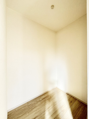 ���̑� �E�H�[�N�C���N���[�[�b�g�t���Ő�����Ԃ��L�����p�ł��܂��B