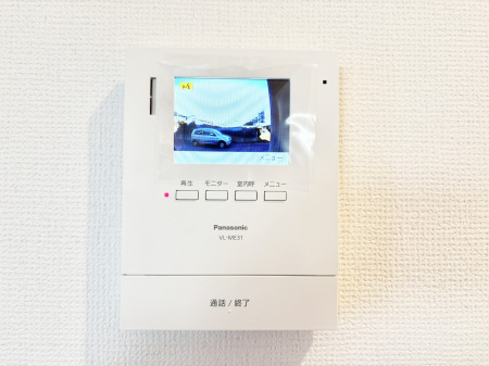 ���̑����� TV���j�^�[�t�C���^�[�t�H�����t���Ă��ăZ�L�����e�B�[��  