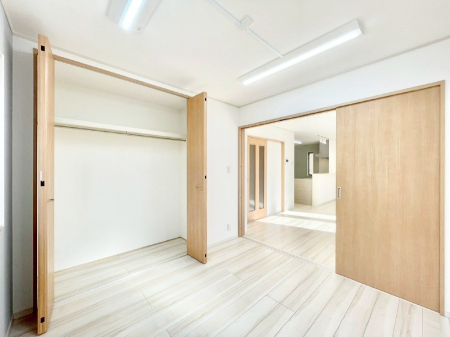 �q������ ���r���O���̗m���͈����˂��J����΃��r���O�ƈ�̂ɁB����ΓƗ������m���ɁB