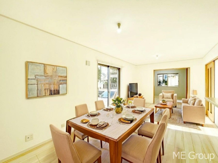 ���r���O ���Ƒ��̓��₩�Șb�����ŕ�܂�閾�邢���r���O  ���Ƌ��CG�ł�