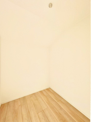 ���̑� �E�H�[�N�C���N���[�[�b�g�̊��p�Ő�����ԃX�b�L���@