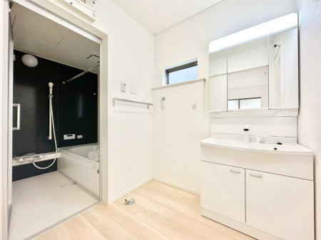 ���̑� �L�X�Ƃ�Ƃ�̂��郉���h���[�X�y�[�X�@