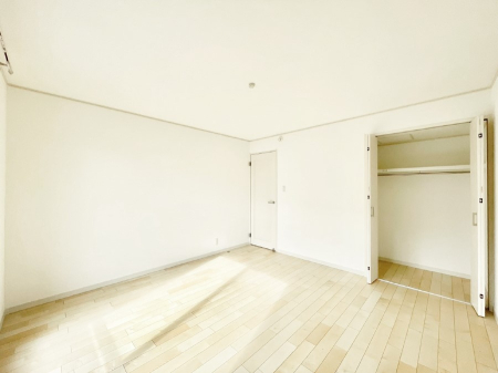 ���̑����� �؂̉����肪�₳�����t���[�����O�͈��炬�������炷�Z���