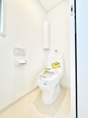 �g�C�� �g�C���͈��S�̂Q�ӏ��I���̃o�^�o�^������S�ł��B