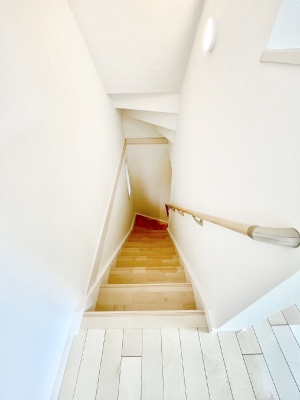 ���̑� ���r���O�K�i���Ƒ��̏Ί�Ɖ�b���Ȃ��ł���܂�