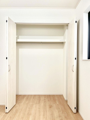 ���[ �����Ղ�̎��[�X�y�[�X�ŉ��K�ɕ�点���� 