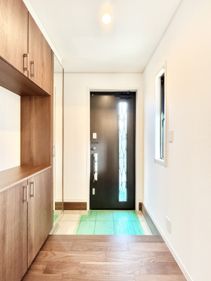 ���� ���邢���ւ͂��q�l�����o�}������̂ɂ҂�����ł��I 