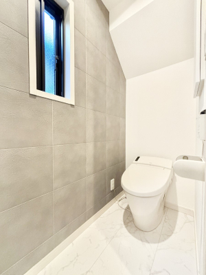 �g�C�� ���邭�������̂���g�C���ł��B 