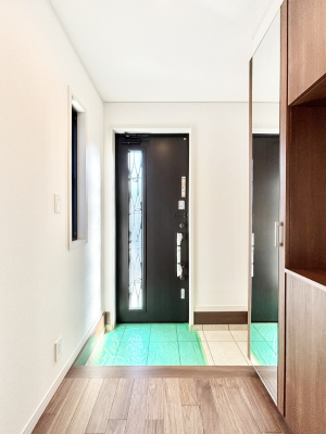 ���� ���邢���ւ͂��q�l�����o�}������̂ɂ҂�����ł��I 