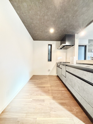 �L�b�`�� ��Ƃ肠��L�b�`���ł͂��Ƒ��Ɗy�������������ł��܂��B