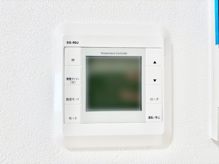 ̑ g[tœ~|J|JBƑ̌ẽXy[XɂȂ܂ˁB