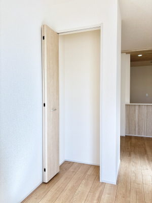 ���[ ���r���O���[�B�U�炩�肪���ȃ��r���O���X�b�L���ƕۂĂ܂��ˁB 