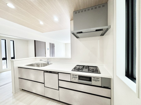 �L�b�`�� �����g���L�b�`��������A�g���₷�����������̂��₷���ɂ������܂����B 