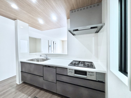 �L�b�`�� �����g���L�b�`��������A�g���₷�����������̂��₷���ɂ������܂����B 