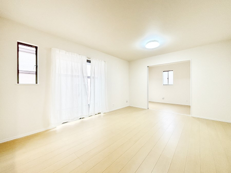 ���r���O �傫�ȑ����炽���Ղ�̗z���ƕ����������郊�r���O