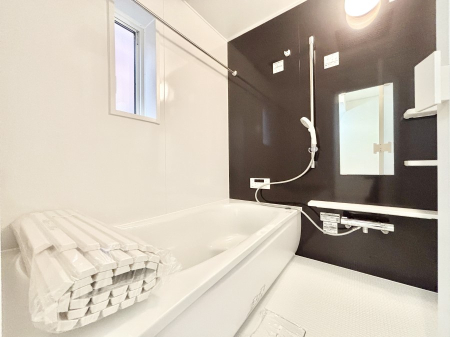 ���� ����̔�������Ă���閾�邢�������̂���o�X���[���@