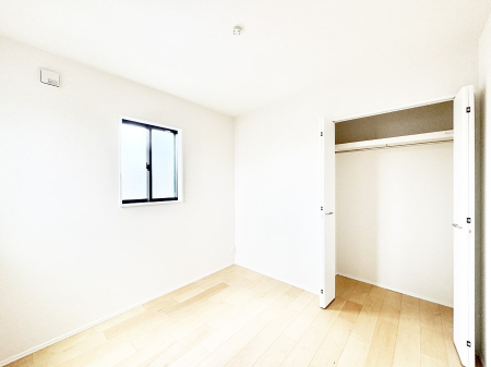 �q������ �q�������ɂ��������߂Ȏ��[�X�y�[�X�����Ղ�̋���