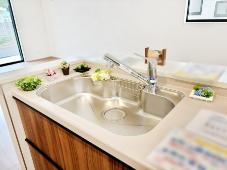 ̑ LXƂVNł₨M􂢂NNKɁI