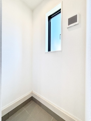 ���� �V���[�Y�C���N���[�N�t���̌��ցB�Ƒ��S���̌C��J��Ȃǂ���������[�ł��܂��B