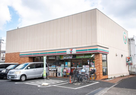 ���ӊ� �R���r�j 600m �Z�u��-�C���u�� �����������S���ړX