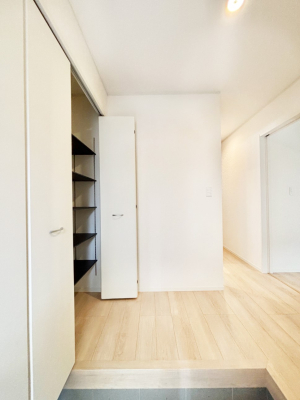 ���� �Ƒ��̋A��₨�q�l�������������}���錺��  