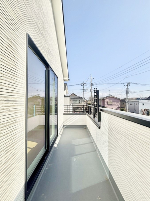 �o���R�j�[ �L�X�o���R�j�[�ł����󕨂��C�����悭�����܂��B