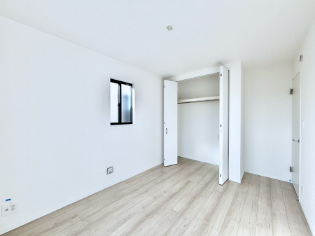 �q������ �q�������ɂ��������߂Ȏ��[�X�y�[�X�����Ղ�̋���