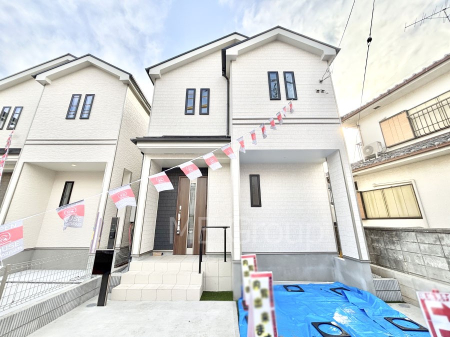 ���n�O�ώʐ^ �������ꂽ�O�ρA�㎿�ȏZ��Ԃ��L���鎺���͉i�����S���ĉ߂�����Z���ł��B 