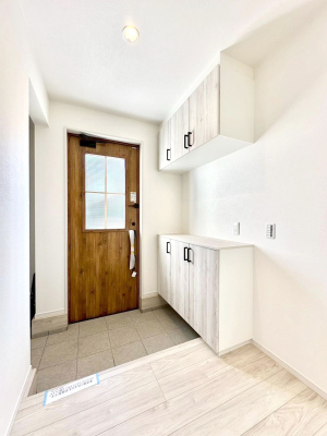 ���� ���邢���ւ͂��q�l�����o�}������̂ɂ҂�����ł��I 