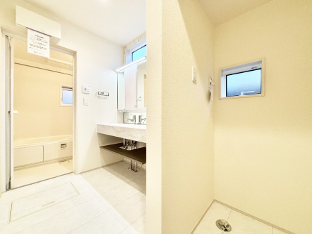 ���̑� ������������ʉ��ώ��Œ��̐g�x�x�����K