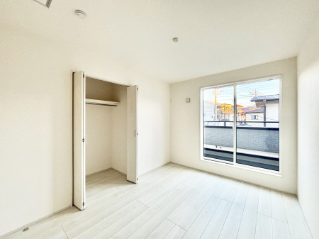 ���̑����� �o���R�j�[���J�������v���X���Ă����m��